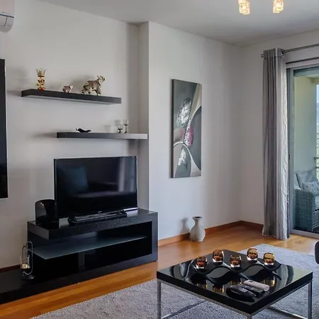 Guestready - Scenic Retreat With Seaview 丰沙尔