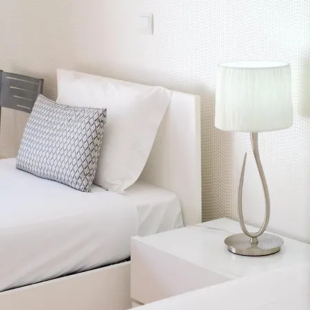 Guestready - Scenic Retreat With Seaview